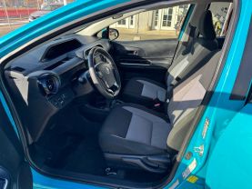 2018 TOYOTA PRIUS C HATCHBACK 4-CYL, HYBRID, 1.5 LITER TWO HATCHBACK 4D