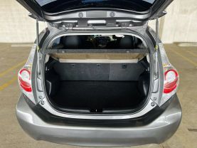 2012 TOYOTA PRIUS C HATCHBACK 4-CYL, HYBRID, 1.5 LITER ONE HATCHBACK 4D