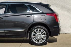 2017 CADILLAC XT5 SUV V6, 3.6 LITER PREMIUM LUXURY SPORT UTILITY 4D