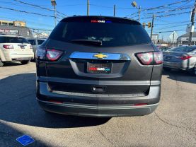 2013 Chevrolet Traverse - Image 4