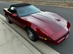 1987 CHEVROLET CORVETTE 2D CONVERTIBLE