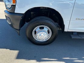 2019 RAM 3500 CREW CAB & CHASSIS