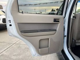 2012 FORD ESCAPE SUV 4-CYL, HYBRID, 2.5 LITER HYBRID SPORT UTILITY 4D