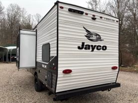 2024 JAYCO JAY FLIGHT RV - SLX at T&T Repairables - used car dealership in Spencer, Indiana.