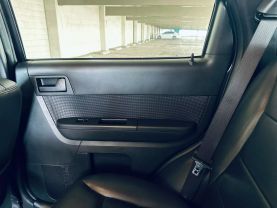 2010 FORD ESCAPE SUV V6, FLEX FUEL, 3.0 LITER XLT SPORT UTILITY 4D