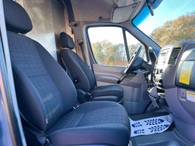 2018 Mercedes-benz Sprinter 2500 Cargo - Image 15