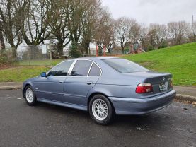 2001 BMW 5 SERIES SEDAN 6-CYL, 2.5 LITER 525I SEDAN 4D