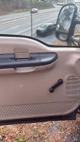 2006 Ford F250 Super Duty Regular Cab Xl 8 Ft Utility 4x4 W/ Plow - Image 10
