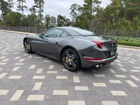 2017 FERRARI CALIFORNIA CONVERTIBLE V8, TURBO, 3.9 LITER T CONVERTIBLE 2D