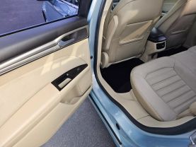 2014 FORD FUSION SEDAN 4-CYL, HYBRID, 2.0 LITER SE HYBRID SEDAN 4D