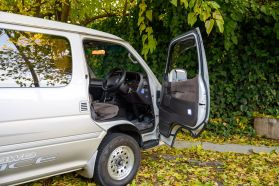 1999 TOYOTA HIACE VAN 1KZ-TE LIVING SALOON EX