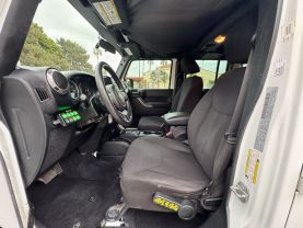 2017 JEEP WRANGLER UNLIMITED SUV V6, 3.6 LITER SPORT SUV 4D
