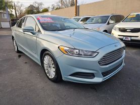 2014 FORD FUSION SEDAN 4-CYL, HYBRID, 2.0 LITER SE HYBRID SEDAN 4D