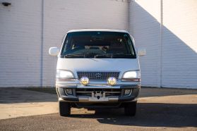 1999 TOYOTA HIACE VAN 1KZ-TE LIVING SALOON EX