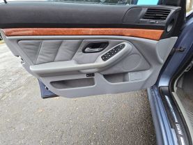 2001 BMW 5 SERIES SEDAN 6-CYL, 2.5 LITER 525I SEDAN 4D
