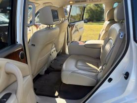 2017 INFINITI QX80 SUV V8, 5.6 LITER SPORT UTILITY 4D
