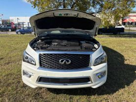 2017 INFINITI QX80 SUV V8, 5.6 LITER SPORT UTILITY 4D