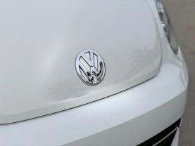 2018 VOLKSWAGEN BEETLE HATCHBACK 4-CYL, TURBO, 2.0 LITER 2.0T COAST HATCHBACK 2D