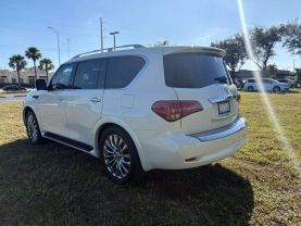 2017 INFINITI QX80 SUV V8, 5.6 LITER SPORT UTILITY 4D