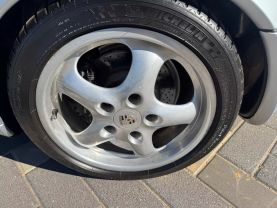 1995 PORSCHE 911 COUPE 6-CYL, 3.6 LITER CARRERA 4 COUPE 2D