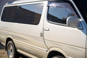 1999 TOYOTA HIACE VAN 1KZ-TE LIVING SALOON EX