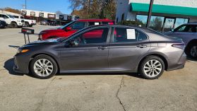 2024 Toyota Camry - Image 3