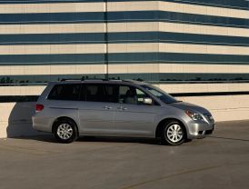 2010 HONDA ODYSSEY VAN V6, VTEC, 3.5 LITER EX-L MINIVAN 4D