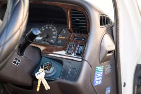 1999 TOYOTA HIACE VAN 1KZ-TE LIVING SALOON EX