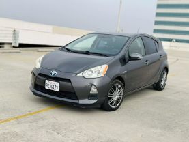 2012 TOYOTA PRIUS C HATCHBACK 4-CYL, HYBRID, 1.5 LITER ONE HATCHBACK 4D