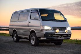 1999 TOYOTA HIACE VAN 1KZ-TE LIVING SALOON EX