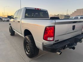 2017 RAM 1500 CREW CAB PICKUP V8, HEMI, 5.7 LITER EXPRESS PICKUP 4D 5 1/2 FT
