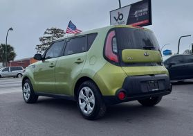 2014 KIA SOUL WAGON GREEN AUTOMATIC -  V & B Auto Sales