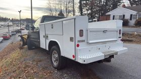 2006 Ford F250 Super Duty Regular Cab Xl 8 Ft Utility 4x4 W/ Plow - Image 6