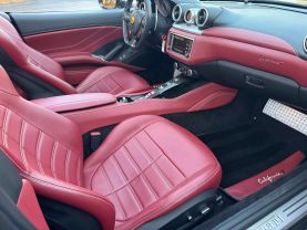 2017 FERRARI CALIFORNIA CONVERTIBLE V8, TURBO, 3.9 LITER T CONVERTIBLE 2D