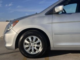 2010 HONDA ODYSSEY VAN V6, VTEC, 3.5 LITER EX-L MINIVAN 4D