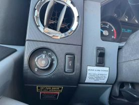 2015 FORD F550 SUPER DUTY REGULAR CAB & CHASSIS CAB_CHASSIS V8, TURBO DSL, 6.7L 165" W.B. 2D