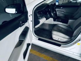 2013 TOYOTA CAMRY SEDAN 4-CYL, HYBRID, 2.5 LITER XLE HYBRID SEDAN 4D
