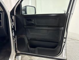 2022 RAM 1500 CLASSIC QUAD CAB