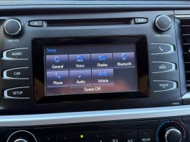 2014 TOYOTA HIGHLANDER SUV V6, 3.5 LITER LE PLUS SPORT UTILITY 4D