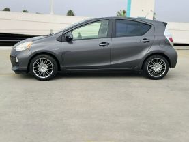 2012 TOYOTA PRIUS C HATCHBACK 4-CYL, HYBRID, 1.5 LITER ONE HATCHBACK 4D