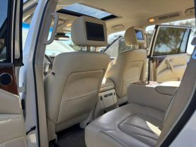 2017 INFINITI QX80 SUV V8, 5.6 LITER SPORT UTILITY 4D