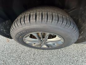 2015 HYUNDAI TUCSON SUV 4-CYL, PZEV, 2.4 LITER SE SPORT UTILITY 4D