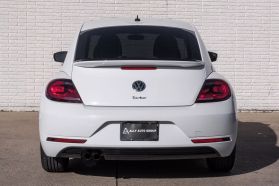 2019 VOLKSWAGEN BEETLE HATCHBACK 4-CYL, TURBO, 2.0 LITER 2.0T FINAL EDITION SE HATCHBACK 2D