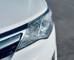 2013 TOYOTA CAMRY SEDAN 4-CYL, HYBRID, 2.5 LITER XLE HYBRID SEDAN 4D