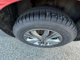 2015 HYUNDAI TUCSON SUV 4-CYL, PZEV, 2.4 LITER SE SPORT UTILITY 4D