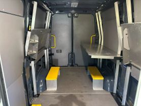 2018 Mercedes-benz Sprinter 2500 Cargo - Image 11