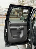 2011 CHEVROLET SILVERADO 1500 CREW CAB PICKUP V8, FLEX FUEL, 5.3 LITER LT PICKUP 4D 5 3/4 FT