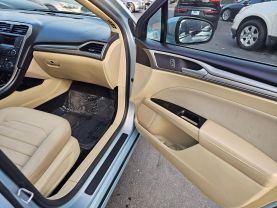 2014 FORD FUSION SEDAN 4-CYL, HYBRID, 2.0 LITER SE HYBRID SEDAN 4D