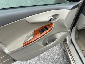 2009 TOYOTA COROLLA