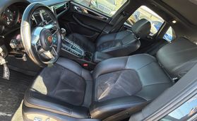 2018 PORSCHE MACAN SUV 4-CYL, TURBO, 2.0 LITER SPORT EDITION SPORT UTILITY 4D